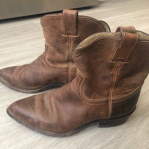 Frye billy short bootie